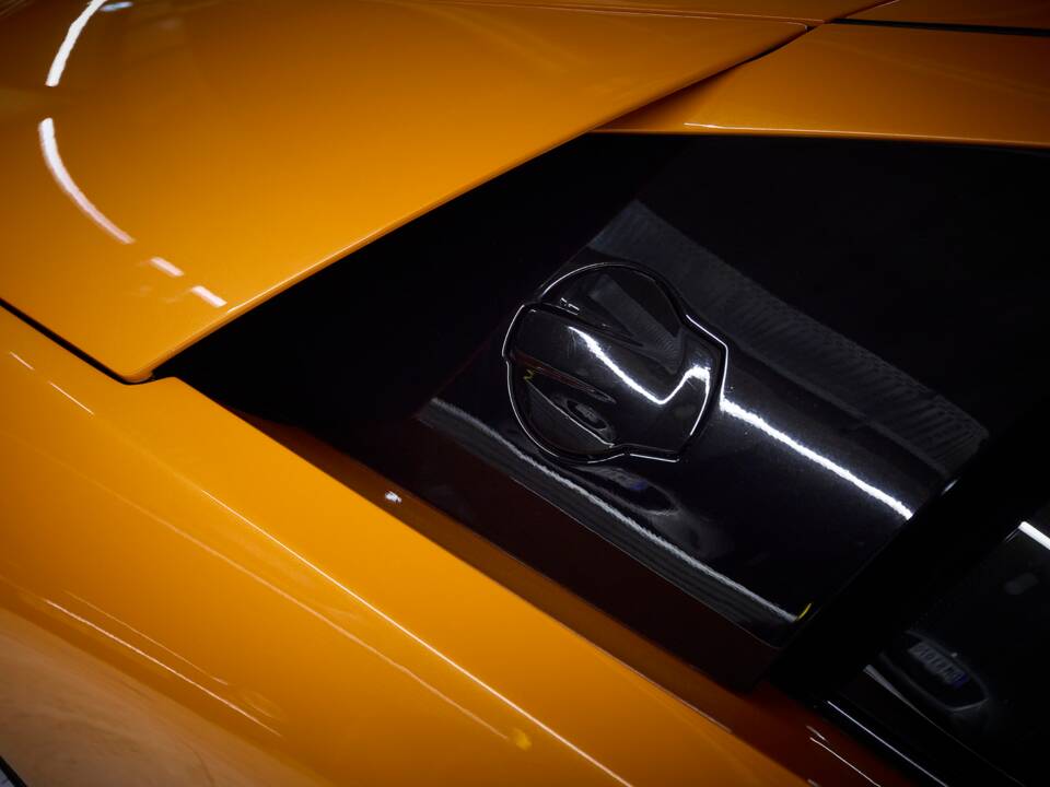 Image 66/99 of Lamborghini Murciélago (2003)