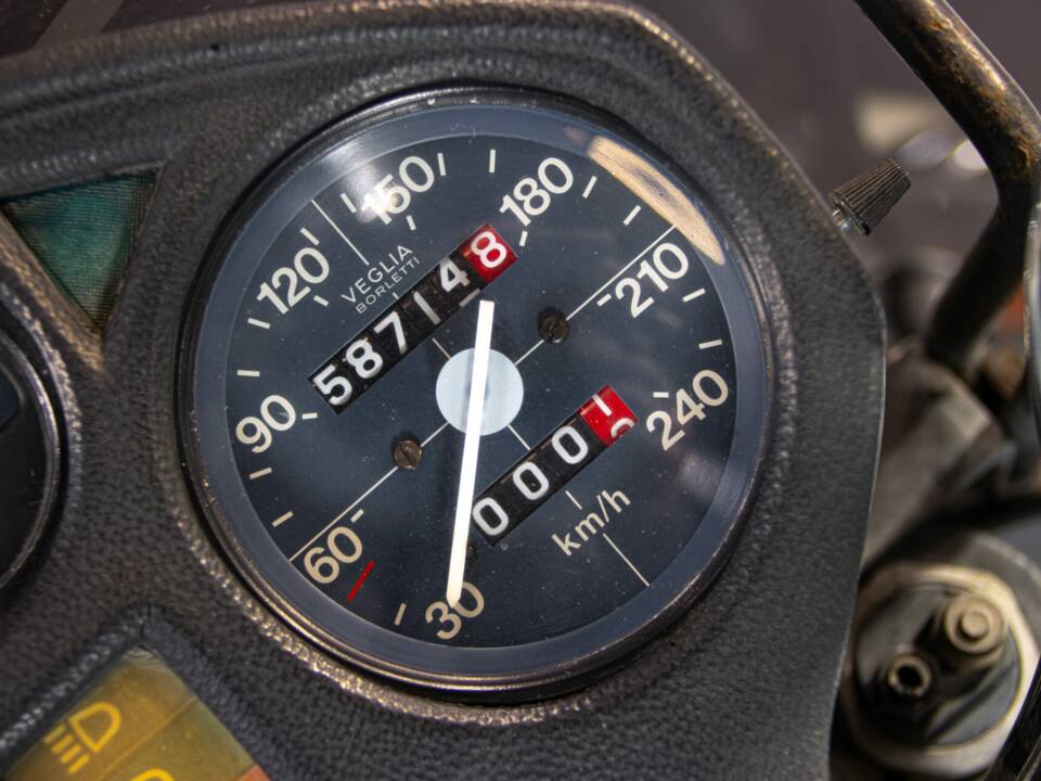 Bild 36/44 von Moto Guzzi California II (1983)