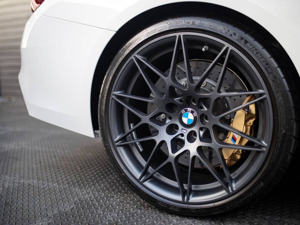 Image 10/67 of BMW M4 GTS "DTM Champion Edition" (2016)