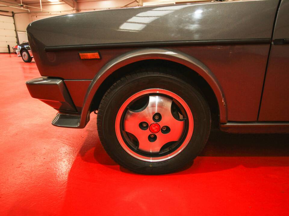 Imagen 7/13 de FIAT 131 Racing Volumetrico Abarth (1981)