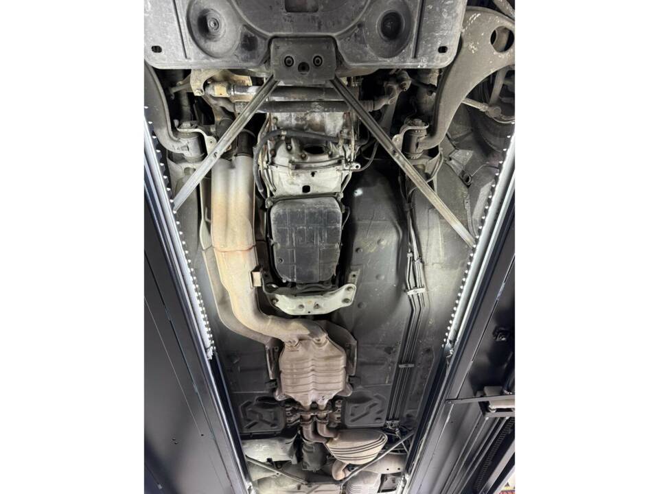 Image 43/46 of Mercedes-Benz SL 320 (1995)