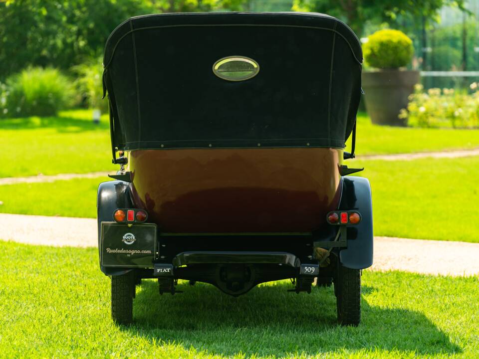 Image 14/50 of FIAT 509 A (1925)