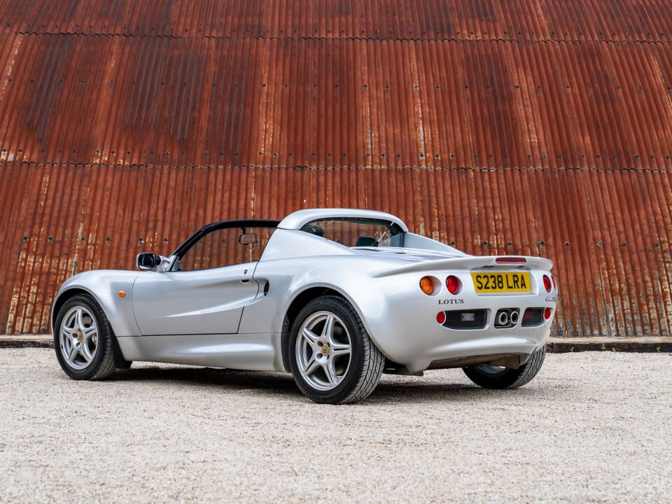 Image 11/37 de Lotus Elise 111 (1998)