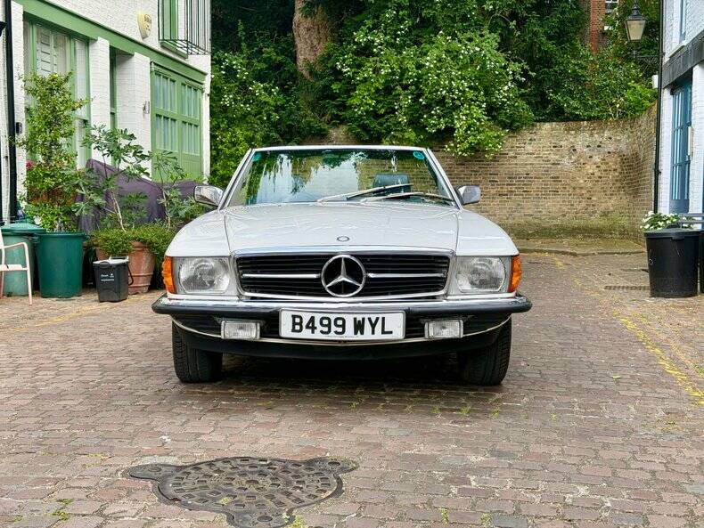 Image 11/50 of Mercedes-Benz 280 SL (1984)