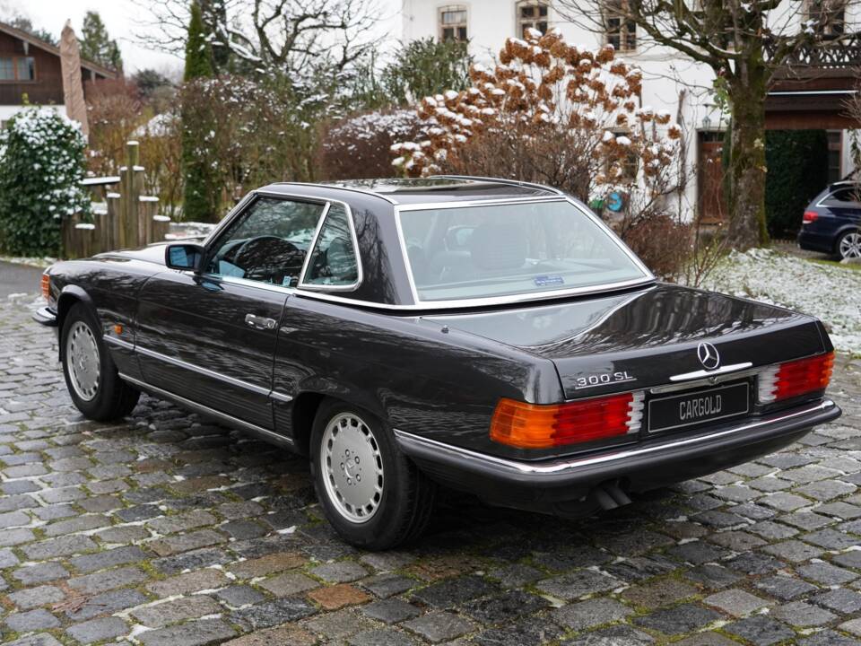 Bild 5/18 von Mercedes-Benz 300 SL (1986)