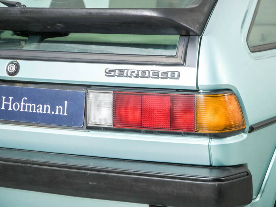 Bild 28/50 von Volkswagen Scirocco II 1.8 (1986)
