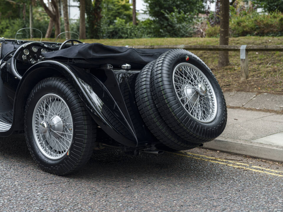 Image 14/22 of Jaguar SS 100  3.5 Litre (1938)