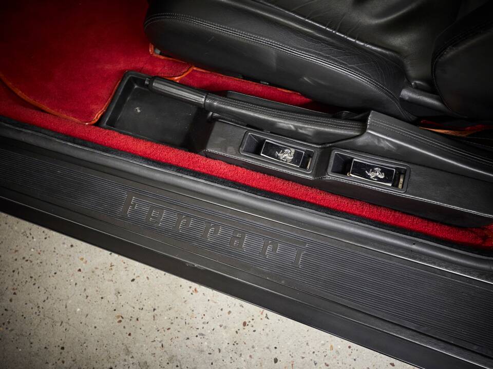 Image 65/99 of Ferrari Testarossa (1991)