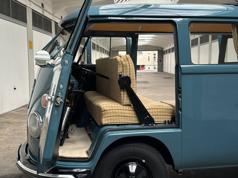 Image 16/55 of Volkswagen T1 camper (1964)