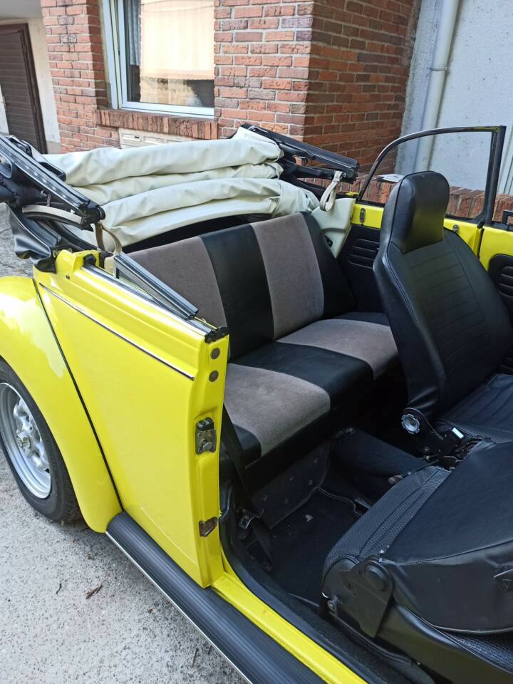 Bild 9/11 von Volkswagen Käfer 1303 LS (1975)