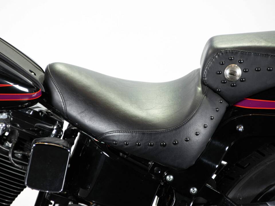 Image 22/50 of Harley-Davidson Bad Boy Softail (1996)