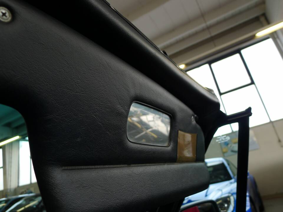 Bild 15/33 von Porsche 911 Carrera 3.2 (1985)