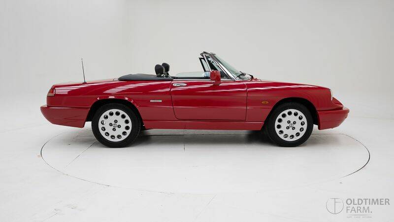 Image 9/15 of Alfa Romeo 2.0 Spider (1993)