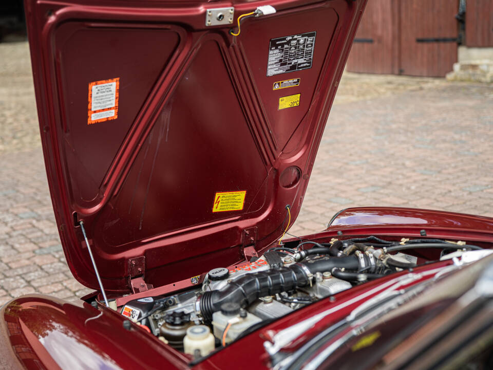 Image 11/42 of Alfa Romeo 2.0 Spider (1990)