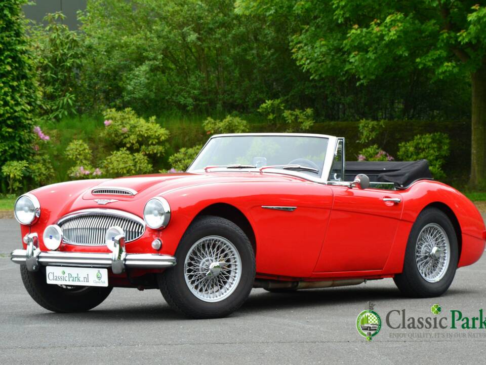 Image 1/50 of Austin-Healey 3000 Mk II (BJ7) (1962)