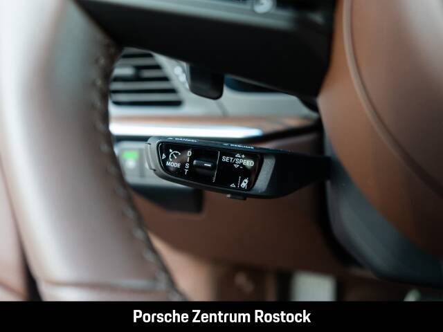 Obraz 13/32 pojazdu Porsche 911 Carrera 4S (1900)