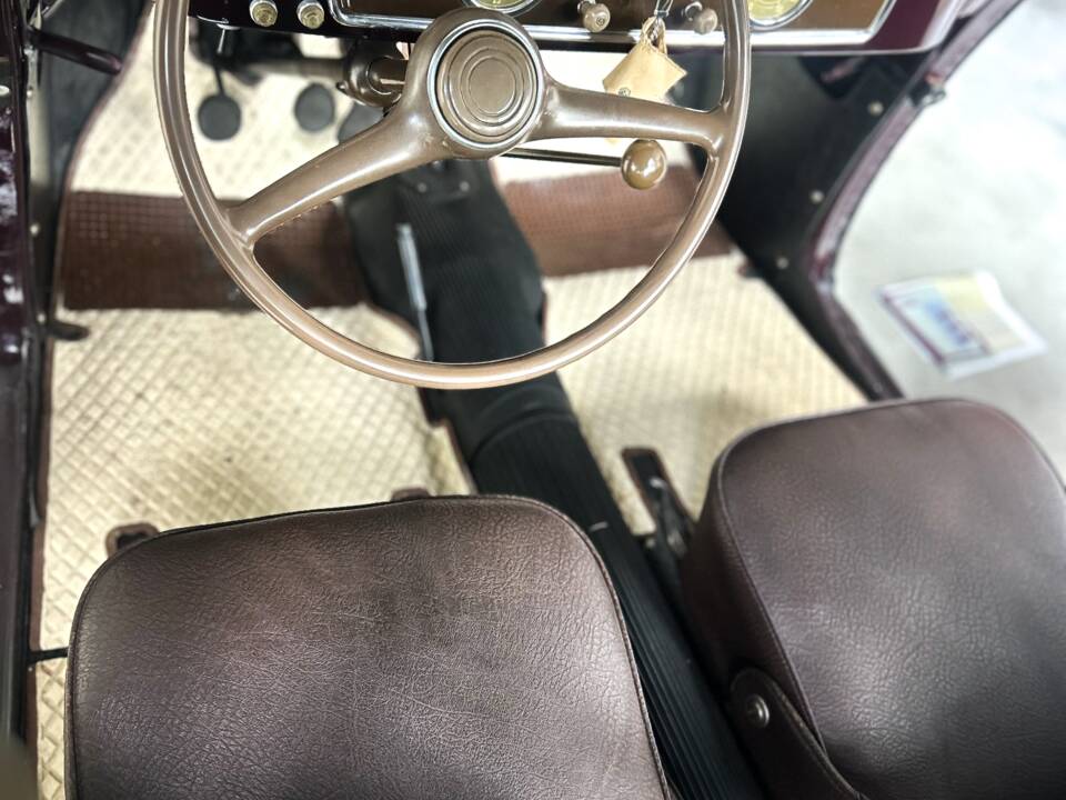 Bild 8/8 von FIAT 500 C Belvedere (1952)