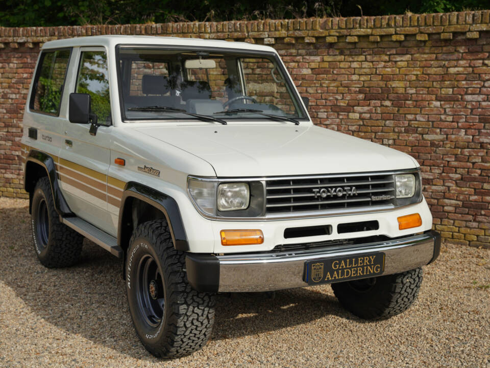 Immagine 23/50 di Toyota Land Cruiser 2.4 LX Turbo (1992)