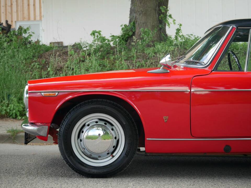 Image 13/29 of Innocenti Spider S (1966)