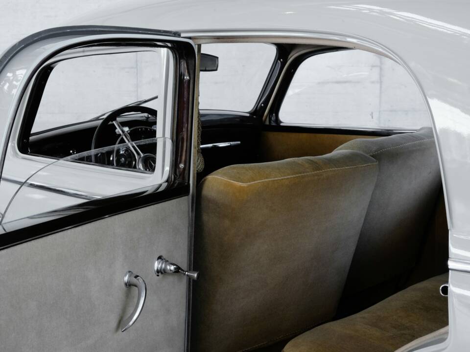 Image 41/45 of Mercedes-Benz 170 DS (1953)