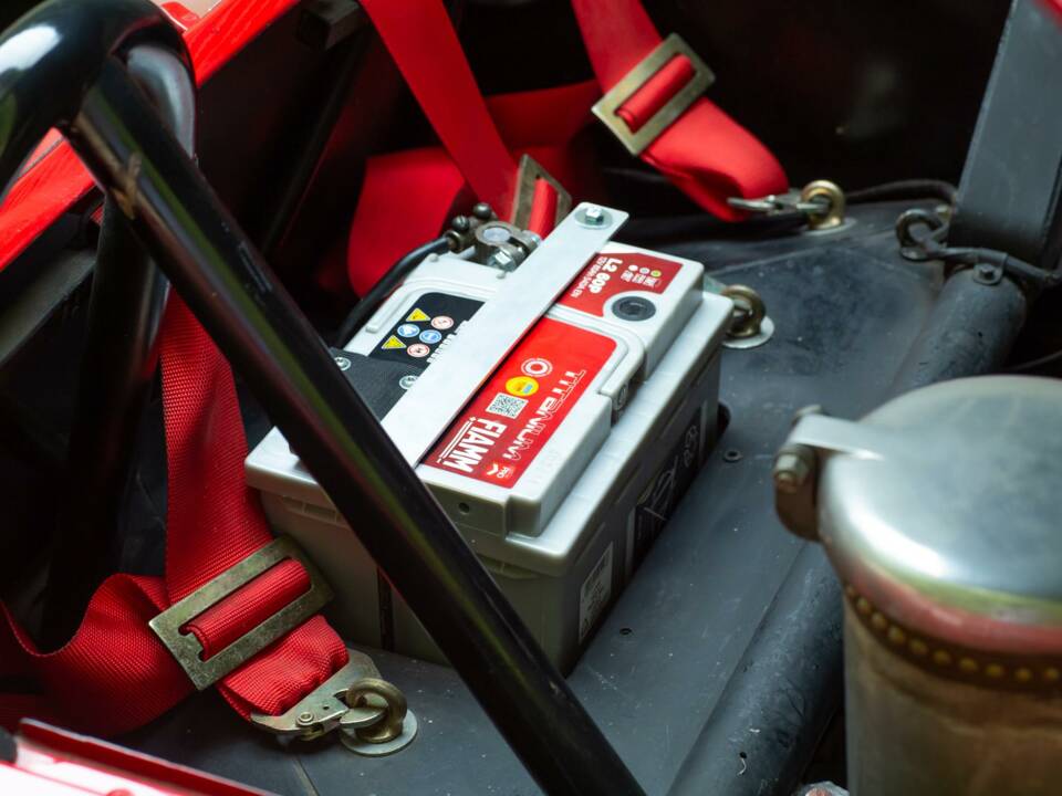 Image 13/17 of Ferrari 250 GT (1963)