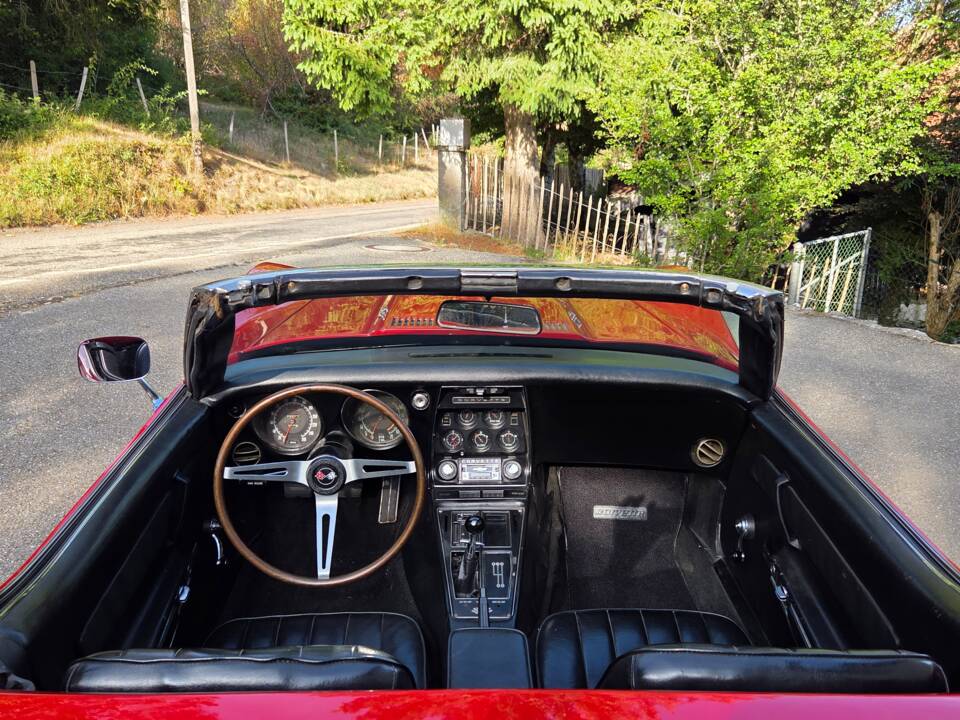 Bild 12/100 von Chevrolet Corvette Stingray (1968)