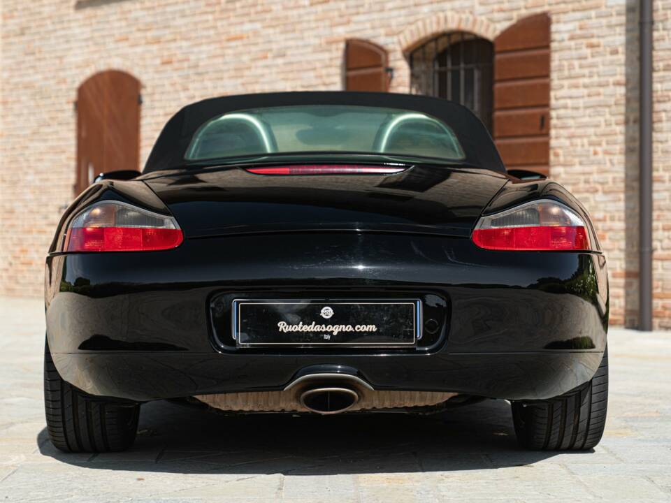 Image 11/50 of Porsche Boxster (2000)