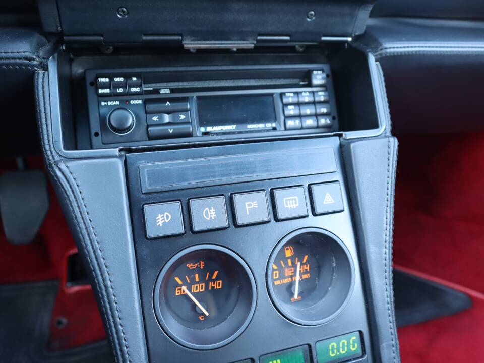 Afbeelding 19/23 van Ferrari 348 TB (1990)