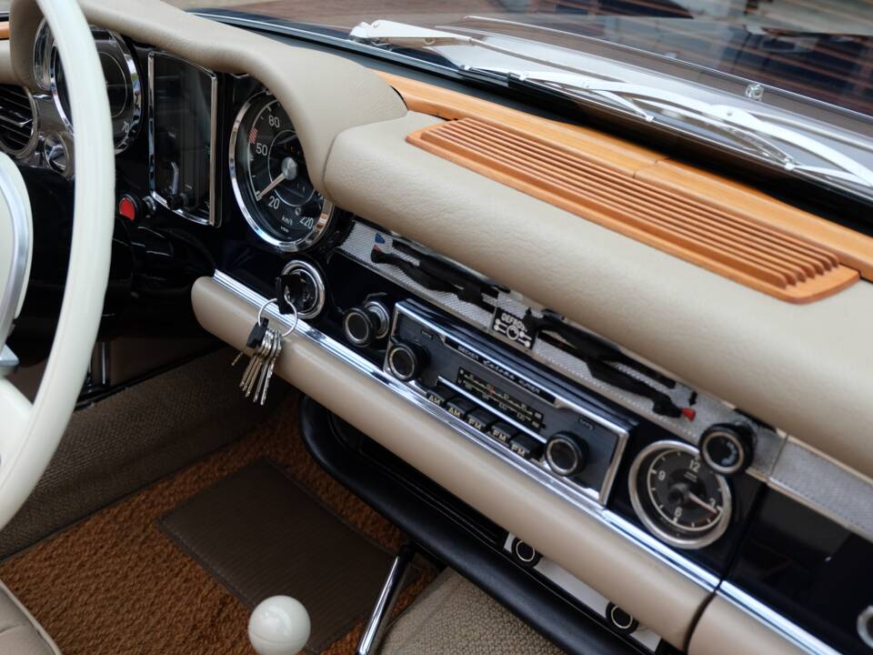 Immagine 25/66 di Mercedes-Benz 280 SL (1969)