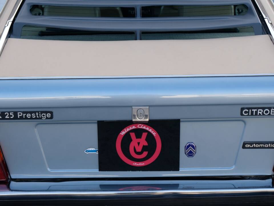 Image 63/69 of Citroën CX 25 Prestige (1984)