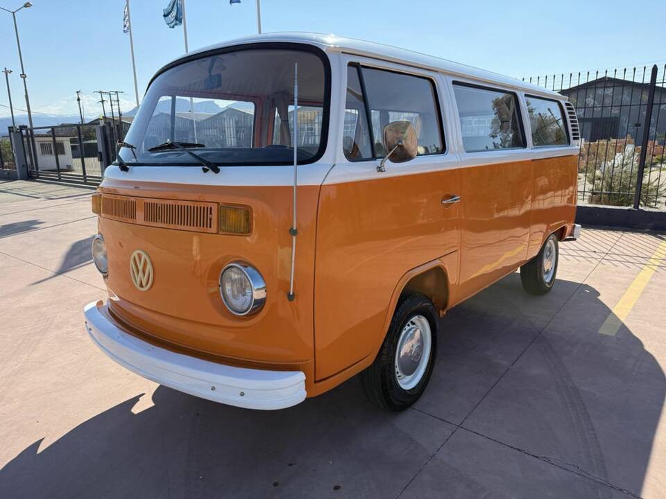 Bild 4/8 von Volkswagen T2 a&#x2F;b (1972)
