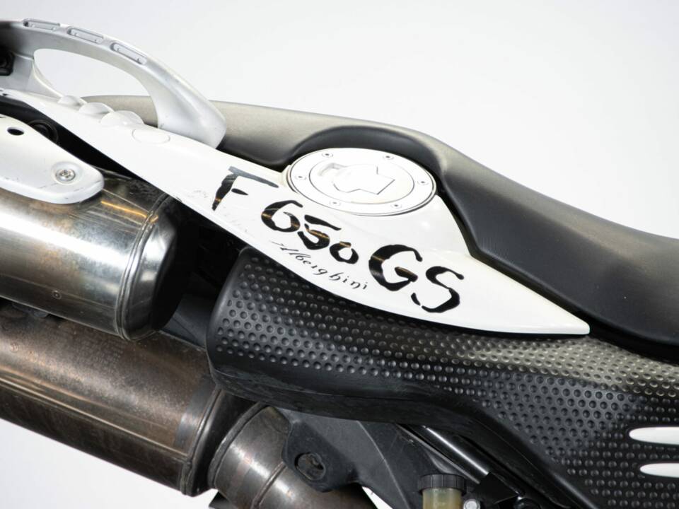 Bild 35/50 von BMW F 650 GS (2000)