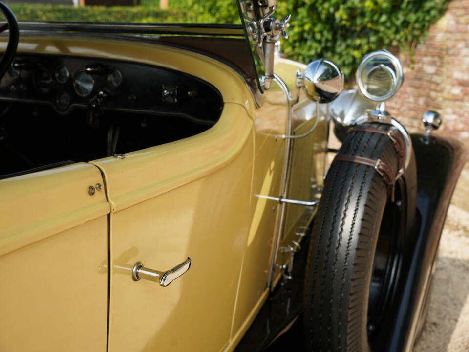 Image 26/50 of Cadillac Series 341 (1928)