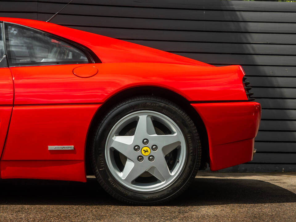 Bild 10/56 von Ferrari 348 TB (1992)