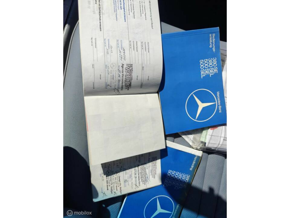 Bild 31/39 von Mercedes-Benz 500 SEL (1981)