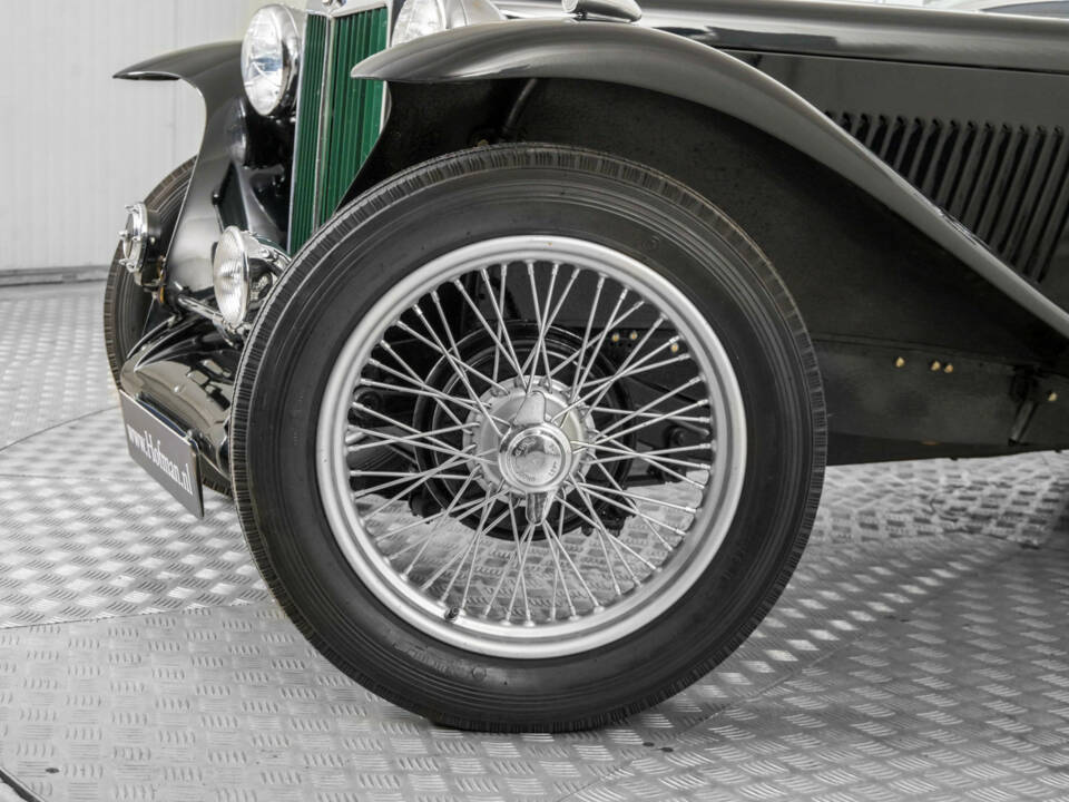 Image 4/50 of MG TC (1947)