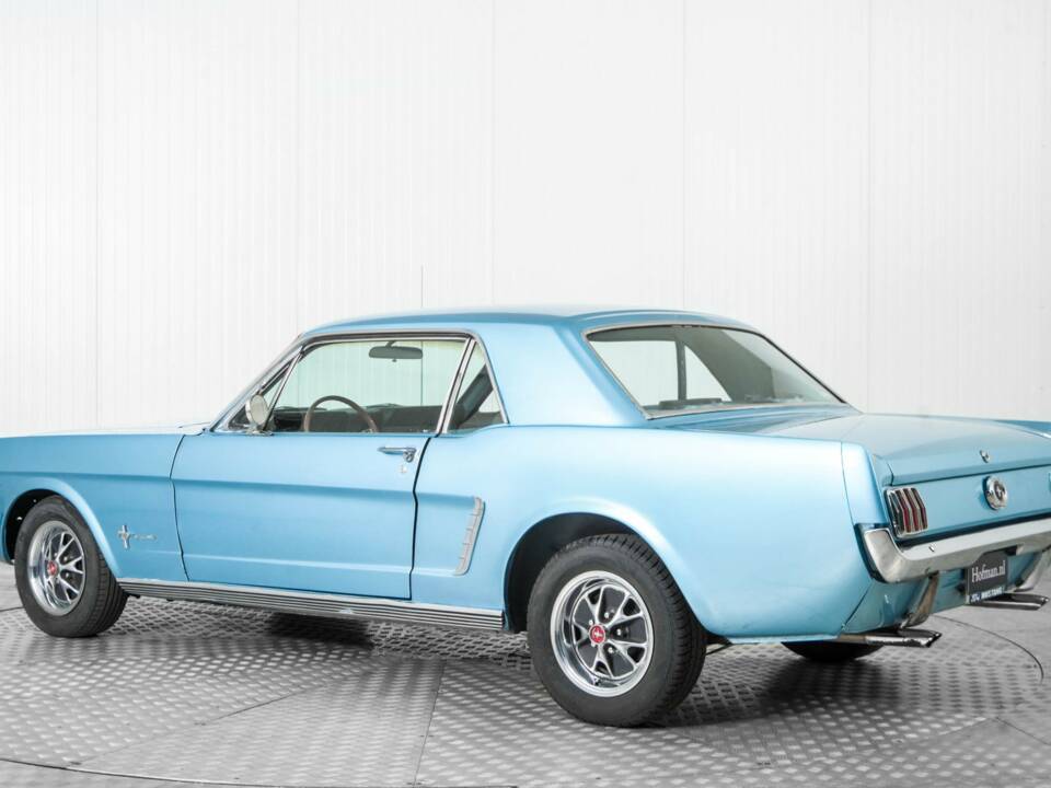 Image 6/50 of Ford Mustang 302 (1966)