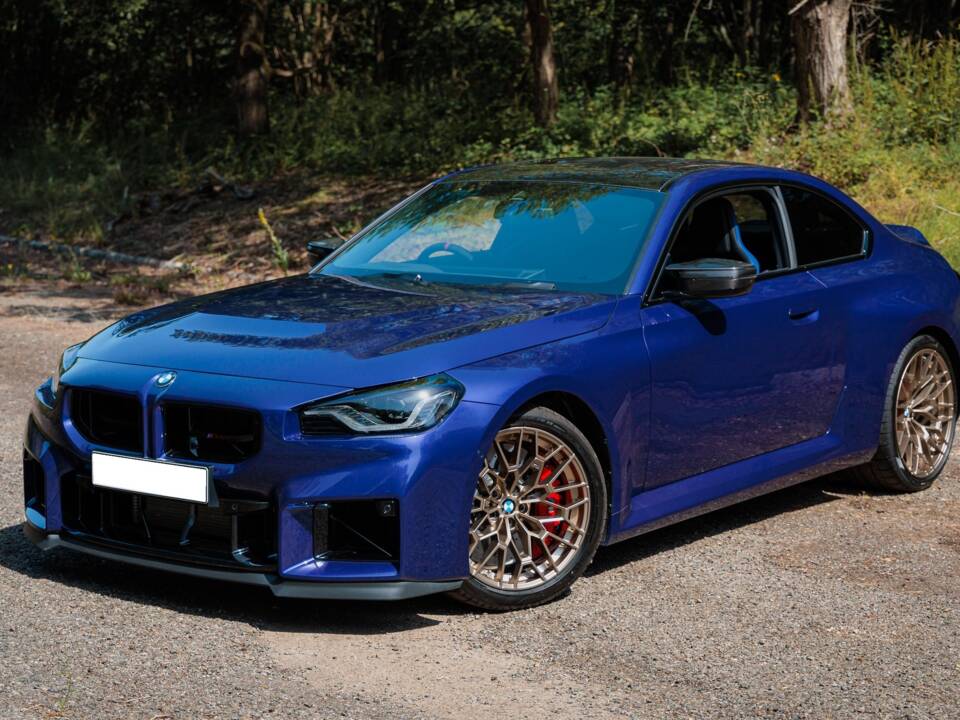 Image 2/34 of BMW M2 Coupé (2026)