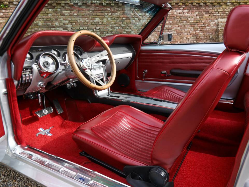 Immagine 20/50 di Ford Mustang GT (1968)