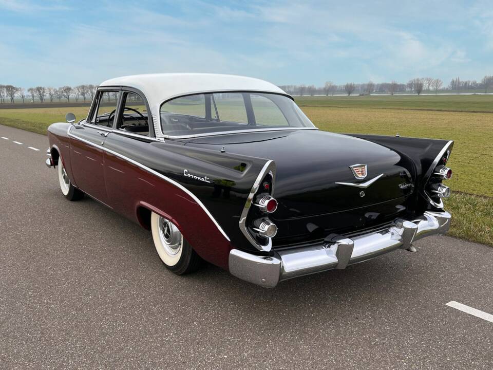 Image 7/8 of Dodge Coronet (1956)