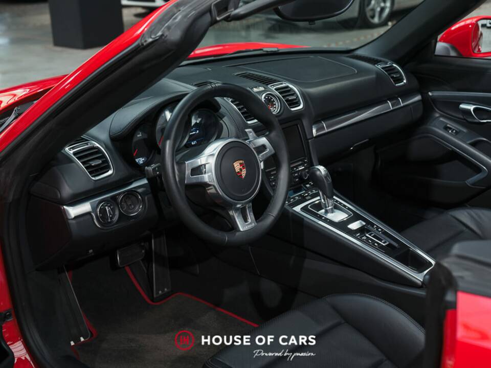 Image 16/25 of Porsche Boxster S (2014)
