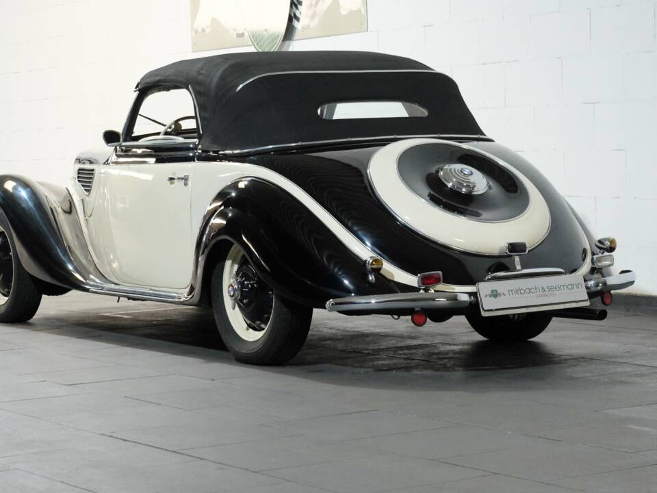 Image 11/33 de BMW 327 (1940)