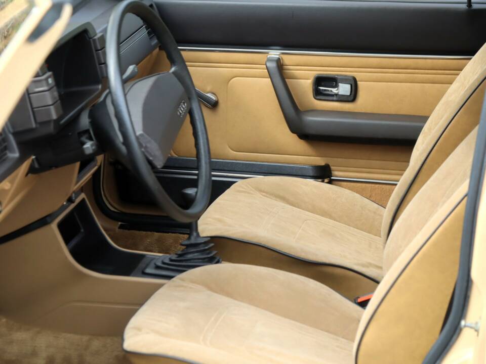 Imagen 21/50 de Audi 80 GL (1979)