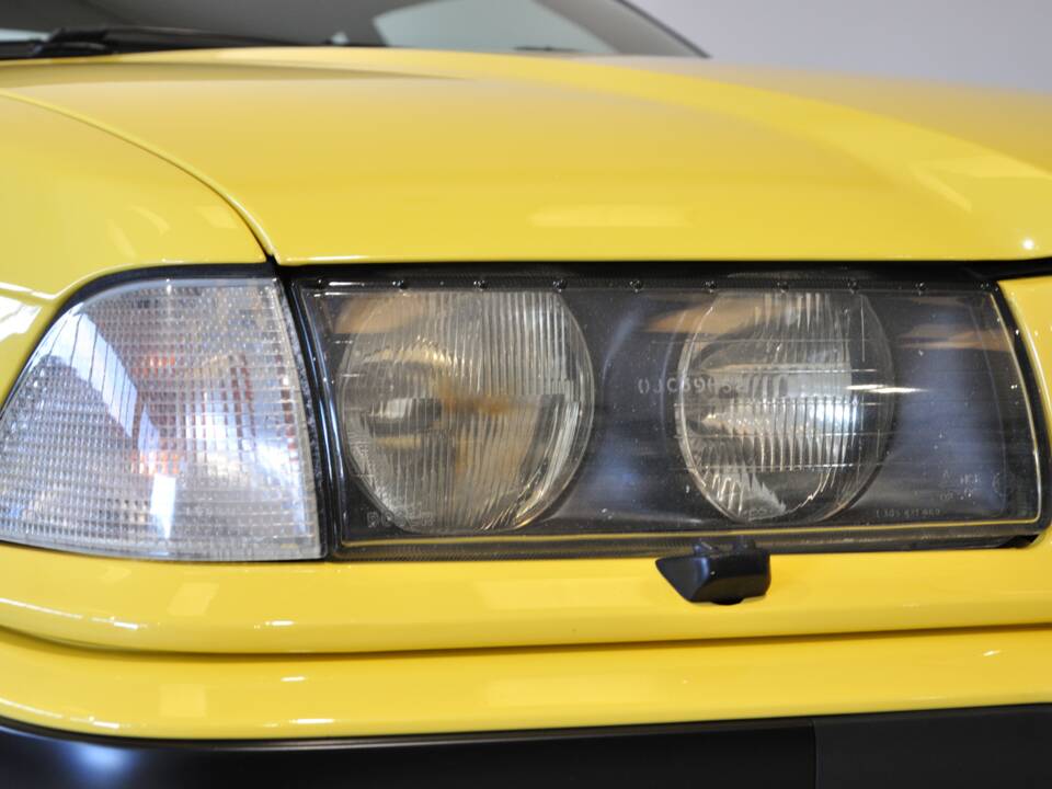 Image 4/31 of BMW M3 (1994)