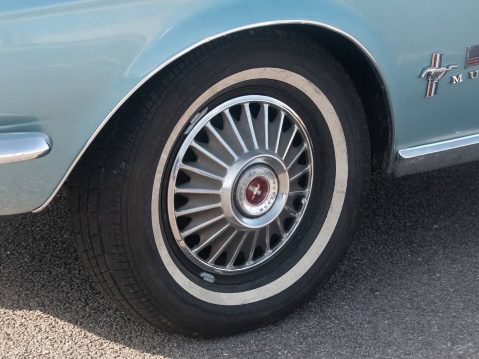 Image 14/50 of Ford Mustang 200 (1967)