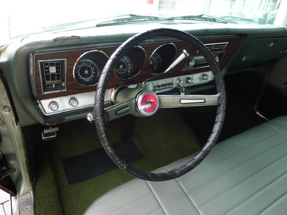 Imagen 9/15 de Oldsmobile Delta 88 (1967)