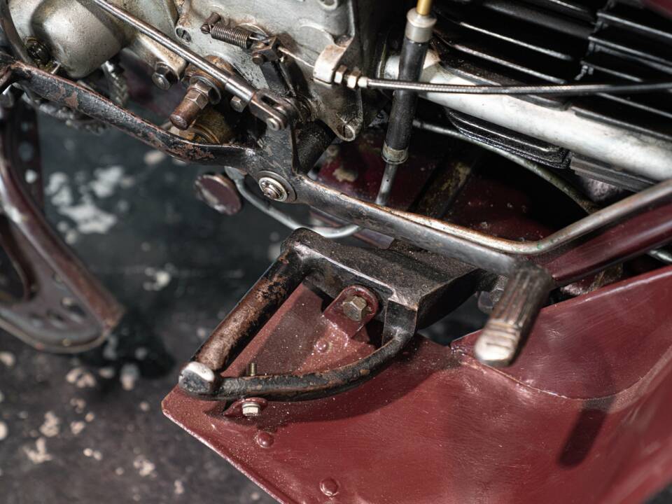 Bild 24/46 von Moto Guzzi DUMMY (1972)
