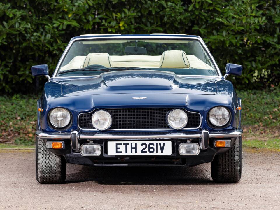 Bild 6/29 von Aston Martin V8 Volante (1980)