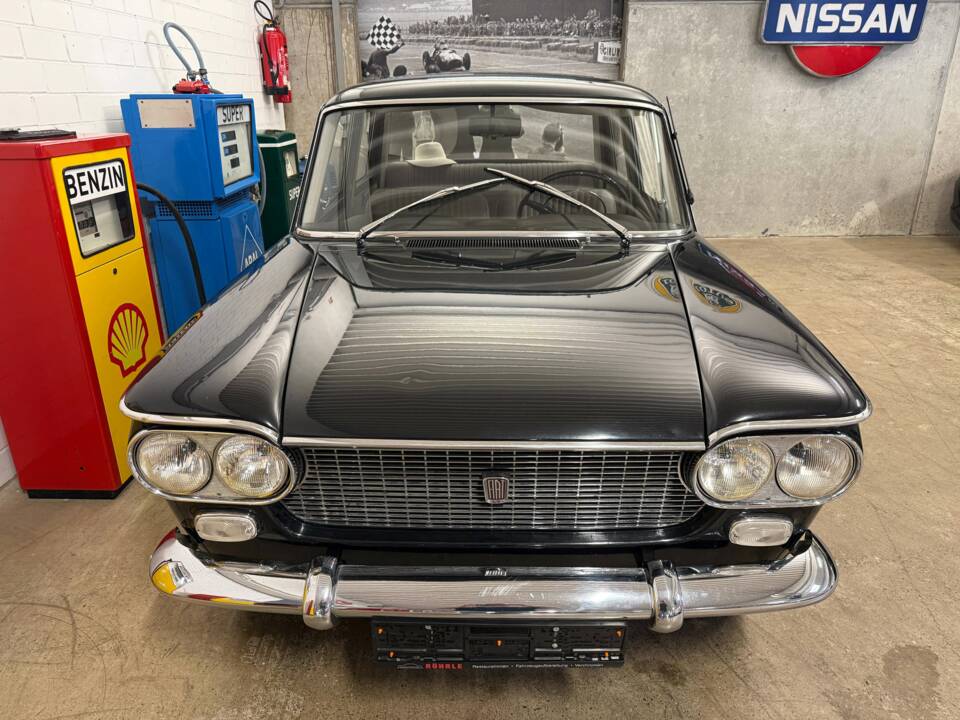 Image 4/17 de FIAT 1300 (1964)