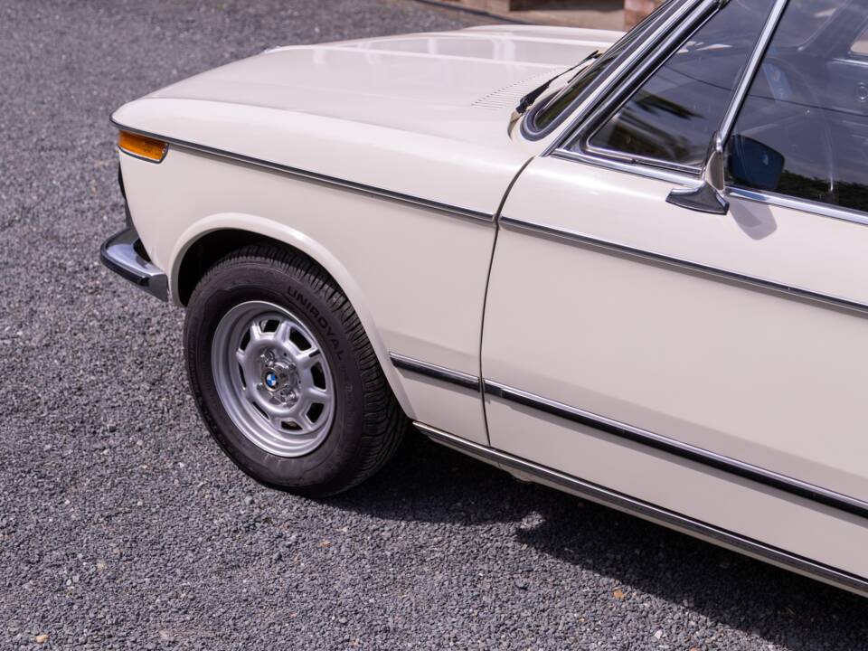 Imagen 9/50 de BMW 1802 (1975)
